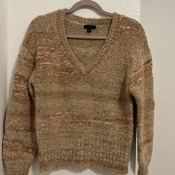 J. CREW Beige sweater with orange and white details size XS V-neck sweater - Picture 1 of 7